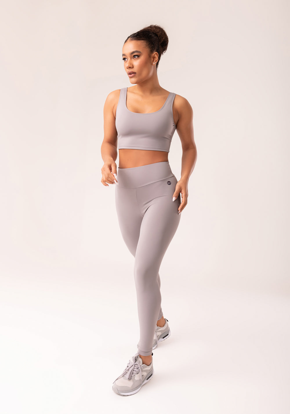 Legging Fitness Feminina Cinza Com Cós Largo Oasis Dlk