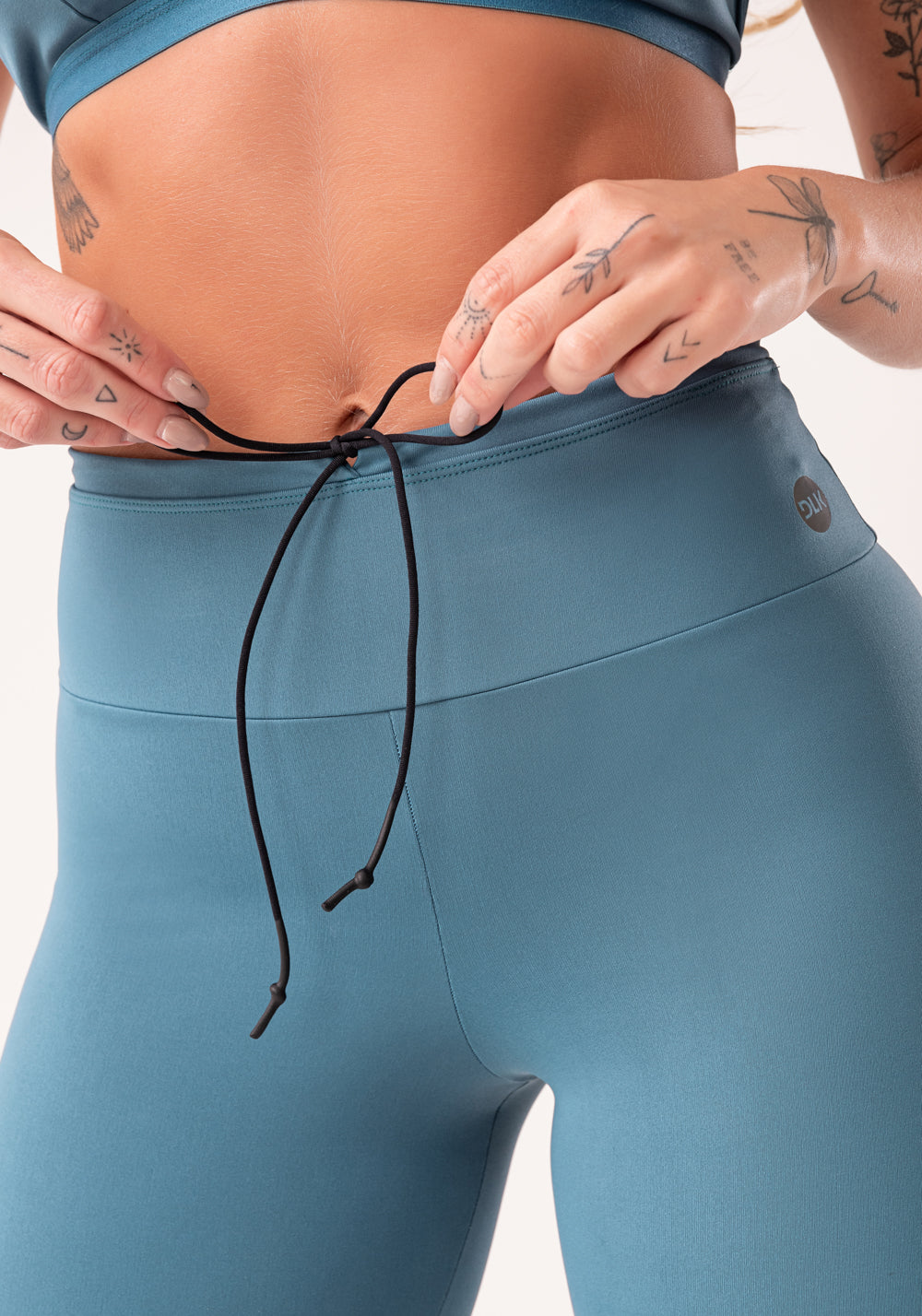 Legging Fitness Feminina Azul Com Cadarço Oasis Dlk