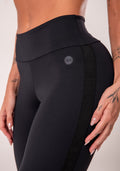 Legging Fitness Feminina Preto Com Elástico Lateral Oasis Dlk