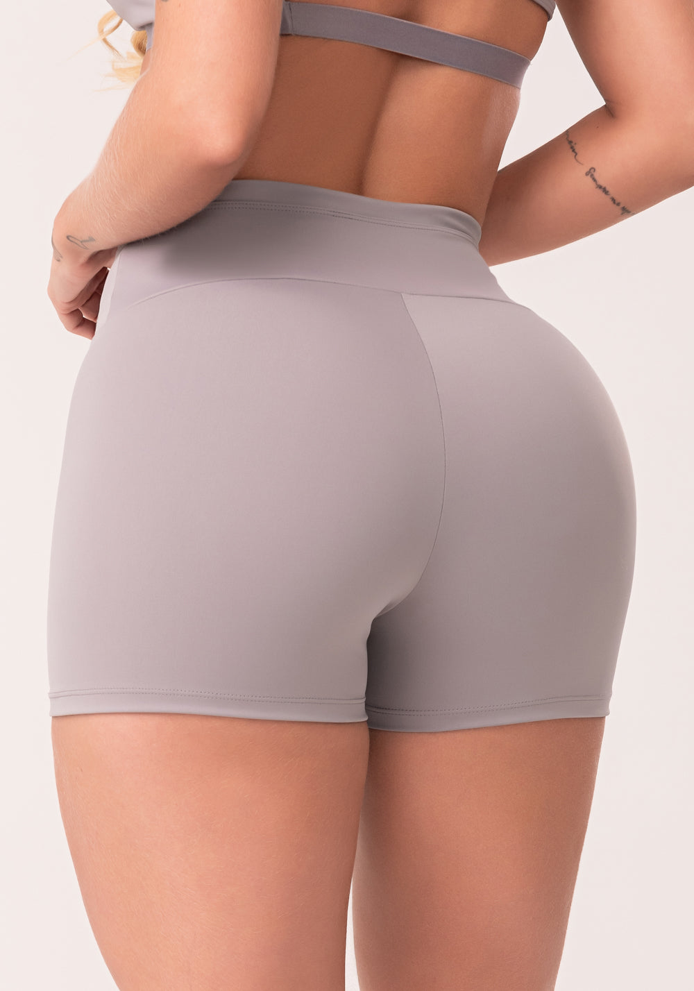 Short Fitness Feminino Cinza Com Cadarço Oasis Dlk