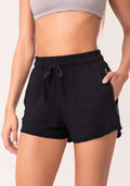 Short Feminino Moletinho Preto Com Bolsos Oasis Dlk