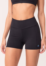 Short Fitness Feminino Preto Com Recortes Oasis Dlk