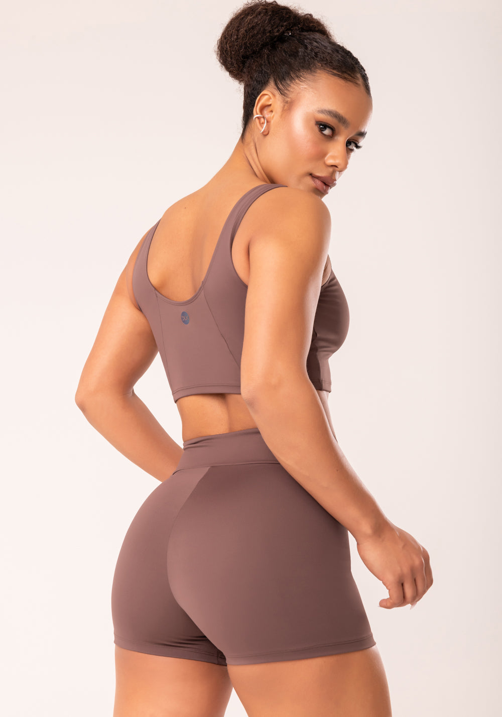 Short Fitness Feminino Marrom Com Cós Largo Oasis Dlk