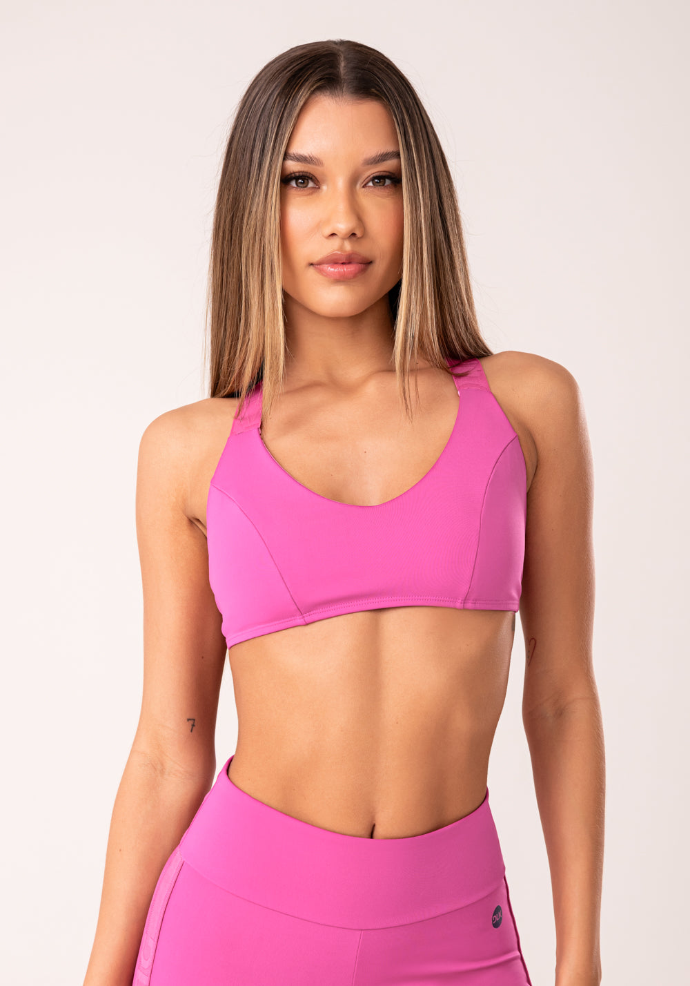 Top Fitness Feminino Rosa Fúcsia Com Elástico Cruzado Oasis Dlk