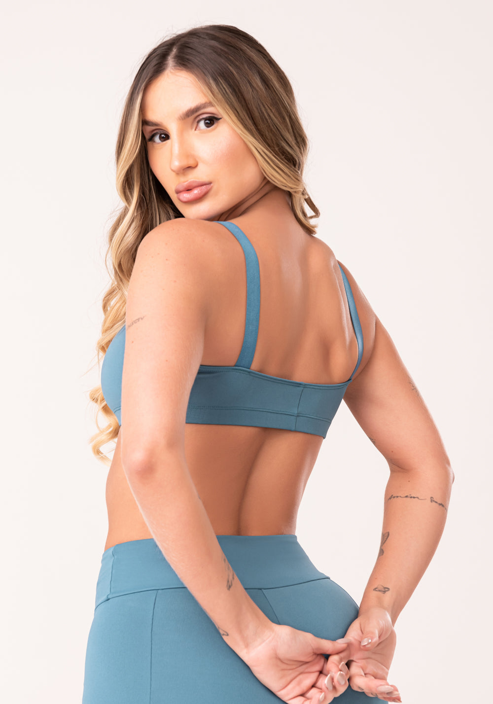 Top Fitness Feminino Azul com Alças de Elástico Oasis Dlk