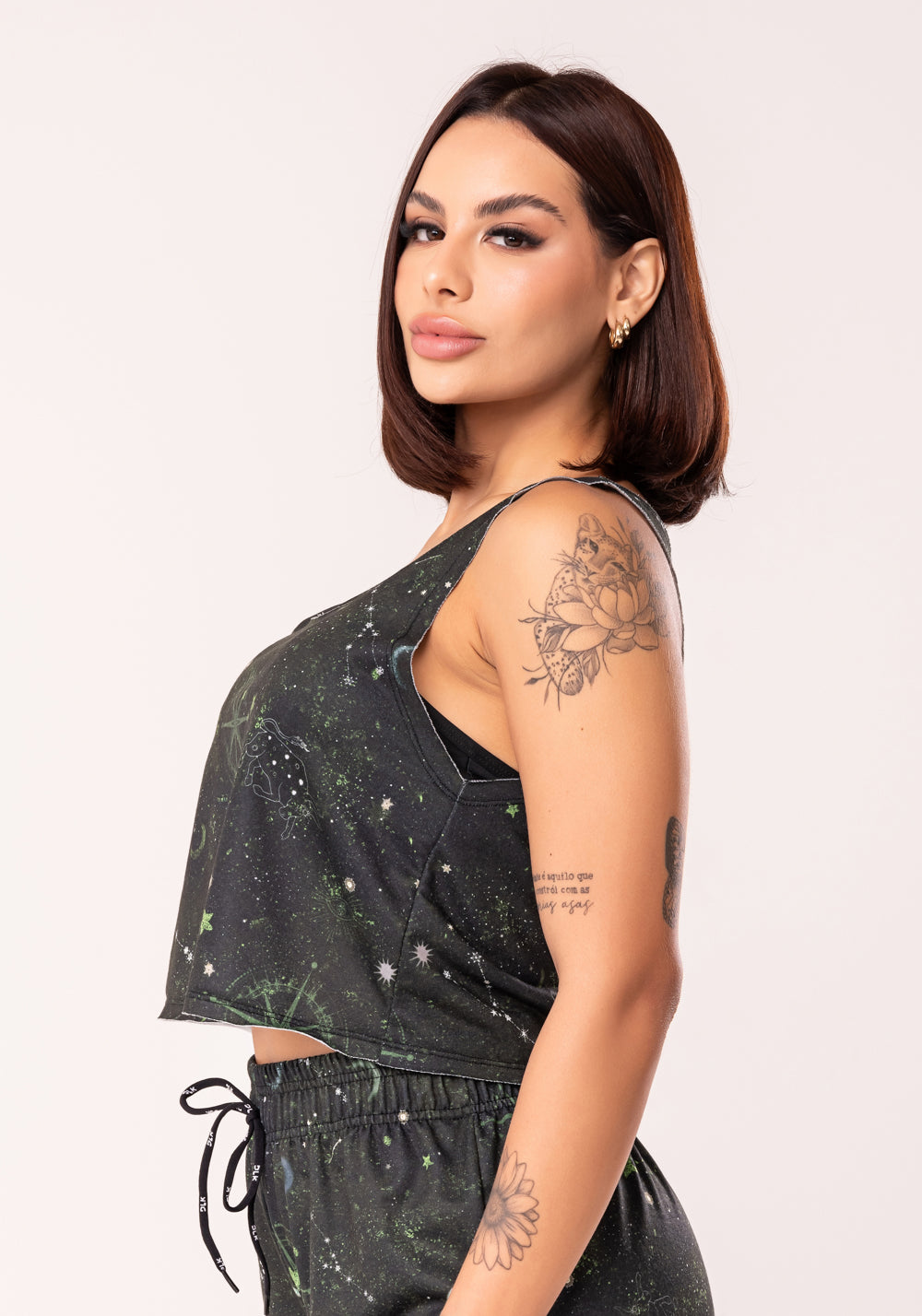 Cropped Feminino Moletinho Estampado Signo Touro Dlk