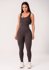 Macacão Fitness Feminino Marrom Canelado com Bojo Seamless+ Dlk