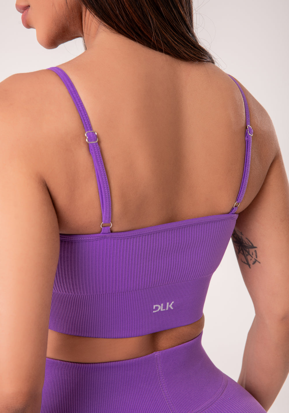 Top Fitness Feminino Roxo Lavanda Canelado Com Bojo E Alças Reguláveis Seamless+ Dlk