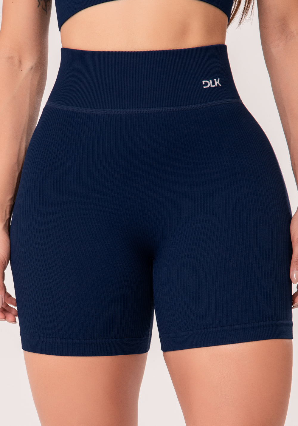Bermuda Fitness Feminina Azul Marinho Canelada Com Cós Alto Seamless+ Dlk