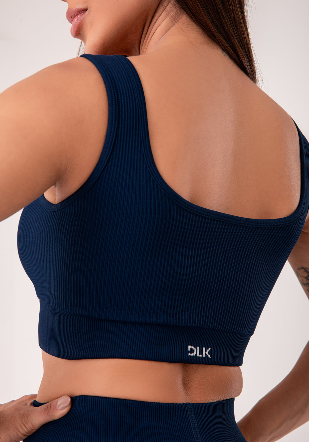 Top Fitness Feminino Azul Marinho Canelado Com Bojo Seamless+ Dlk