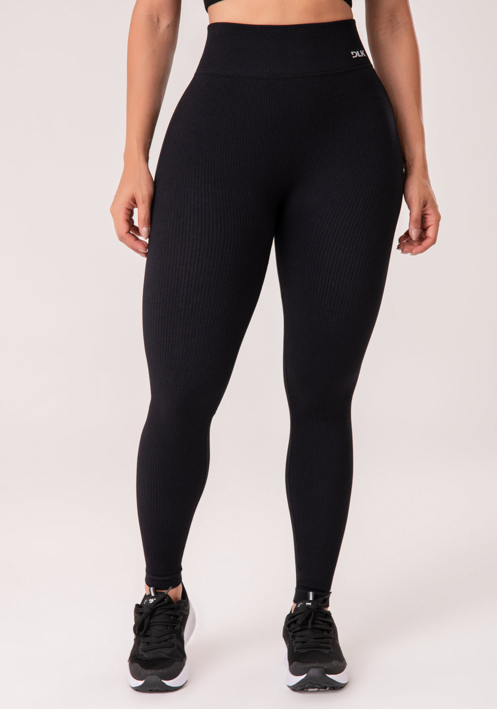 Legging Fitness Feminina Preto Canelada Com Cós Alto Seamless+ Dlk