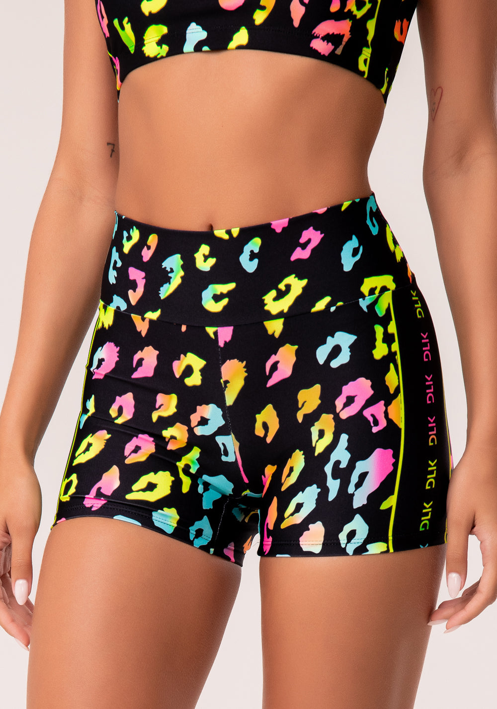 Short Fitness Feminino Estampado Neon Euphoric Printed Dlk