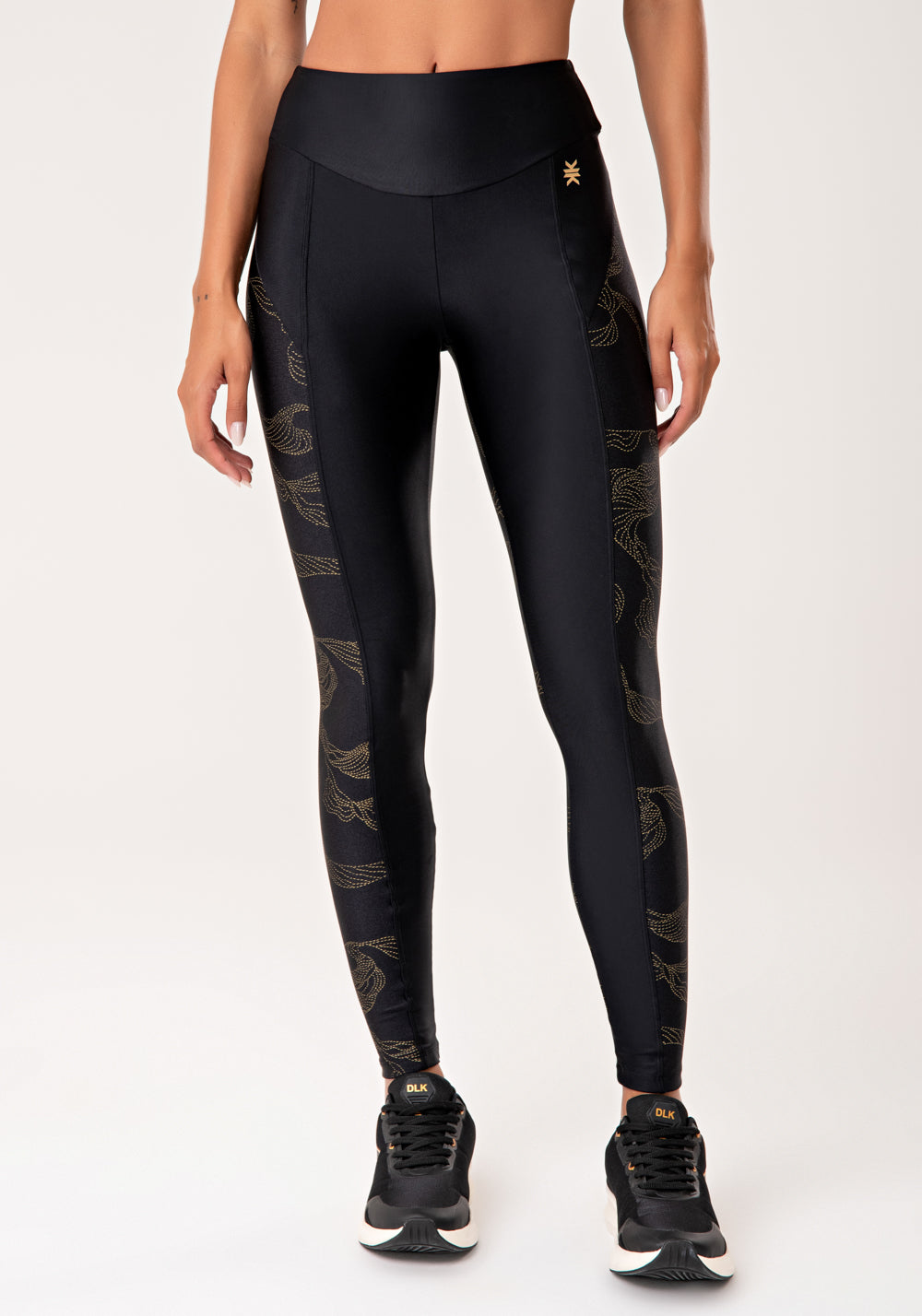 Legging Fitness Feminina Preto Com Recortes Lush Dlk