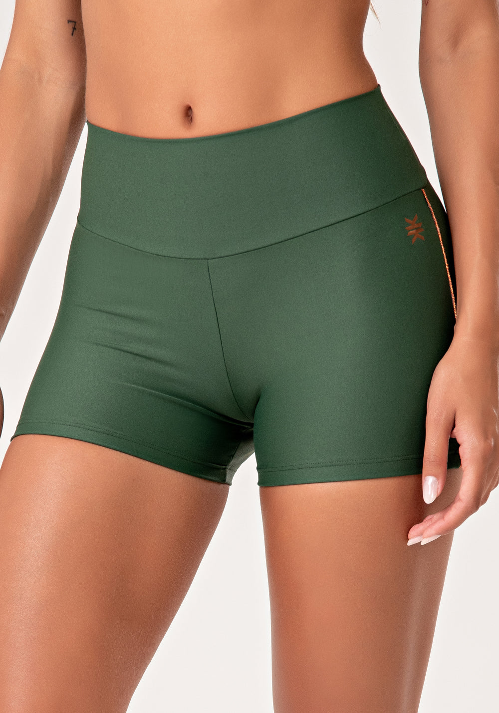 Short Fitness Feminino Verde Com Detalhe Em Lurex Lush Dlk