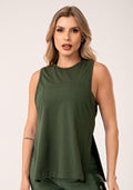 Camiseta Fitness Feminina de Algodão Verde com Fenda Lateral Lush Dlk