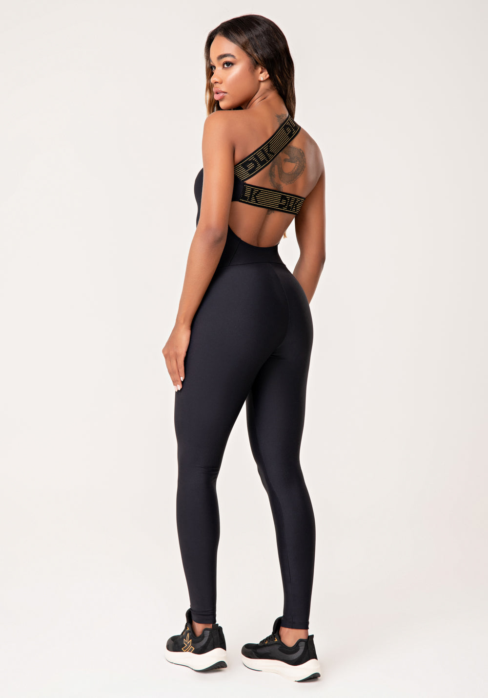 Macacão Fitness Feminino Preto Um Ombro Só Com Elástico Lurex Lush Dlk