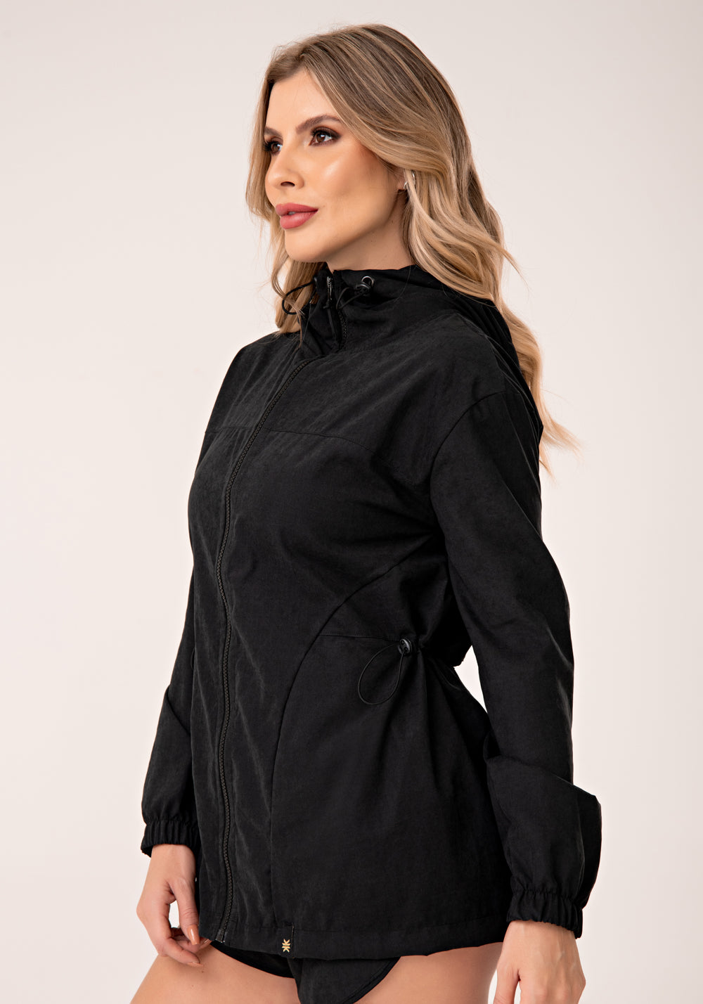 Parka Feminina Preto Com Capuz Lush Dlk