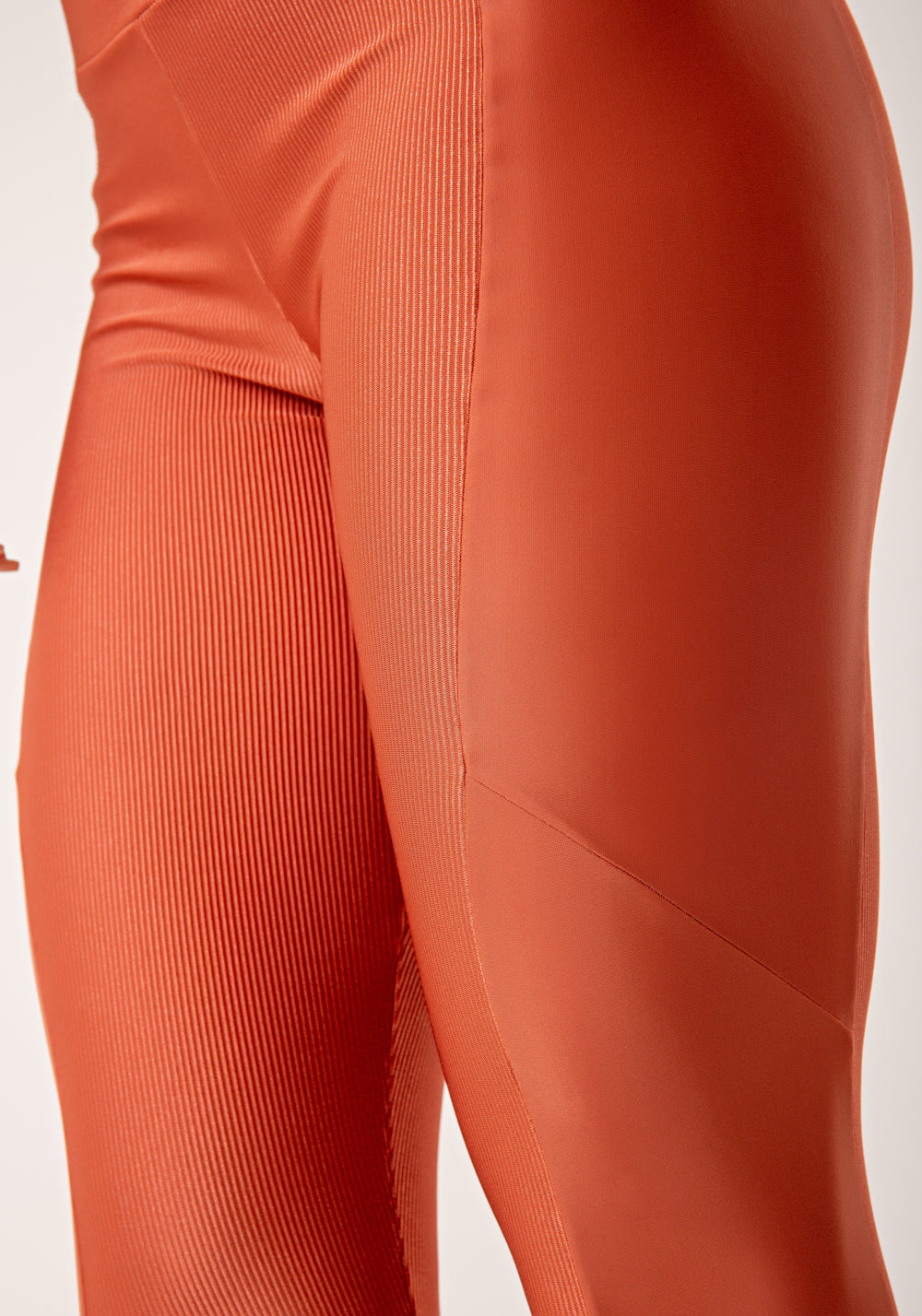 Legging Fitness Feminina Terracota Com Detalhe Canelado Lush Dlk
