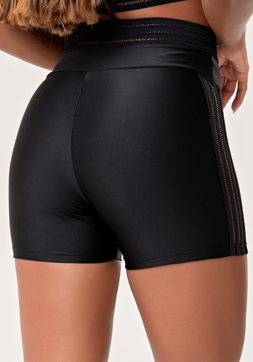 Short Fitness Feminino Preto Com Elástico Lush Dlk