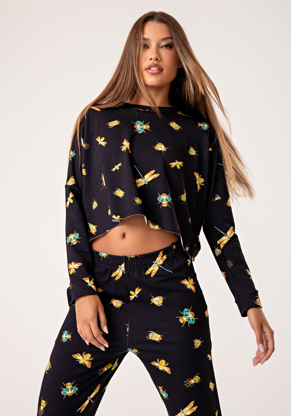 Casaco Feminino Moletinho Estampado Insetos Lush Dlk