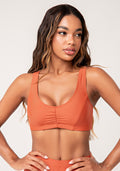 Top Fitness Feminino Terracota Com Franzido Lush Dlk