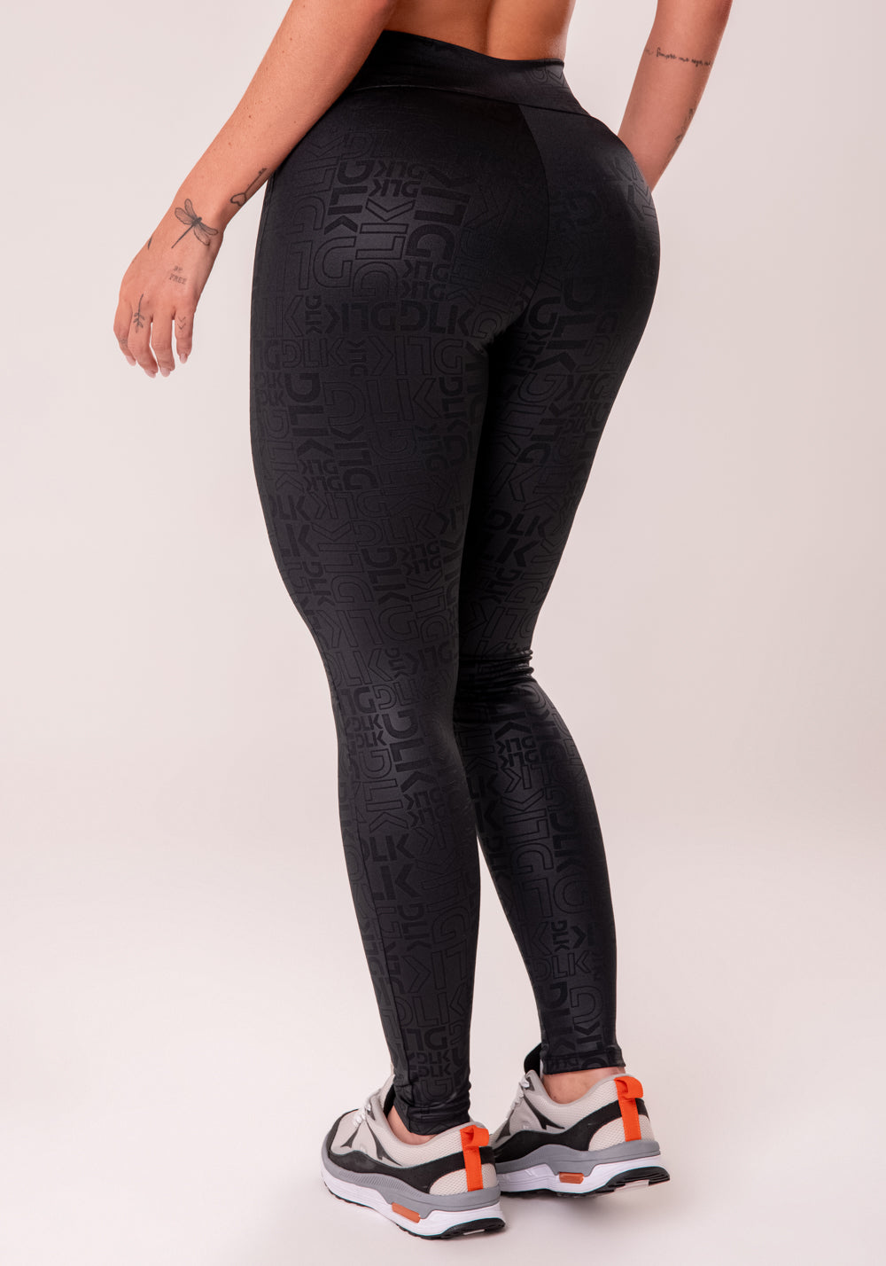 Legging Fitness Feminina Preto Logomania Reflections Dlk