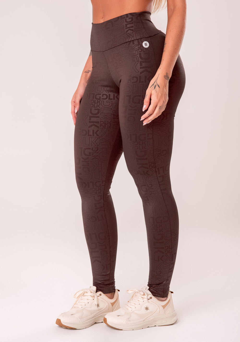 Legging Fitness Feminina Marrom Logomania Reflections Dlk