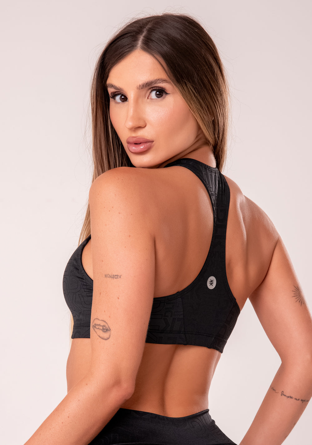 Top Fitness Feminino Nadador Preto Logomania Reflections Dlk