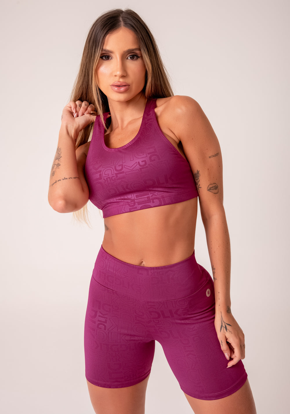 Top Fitness Feminino Nadador Vinho Logomania Reflections Dlk