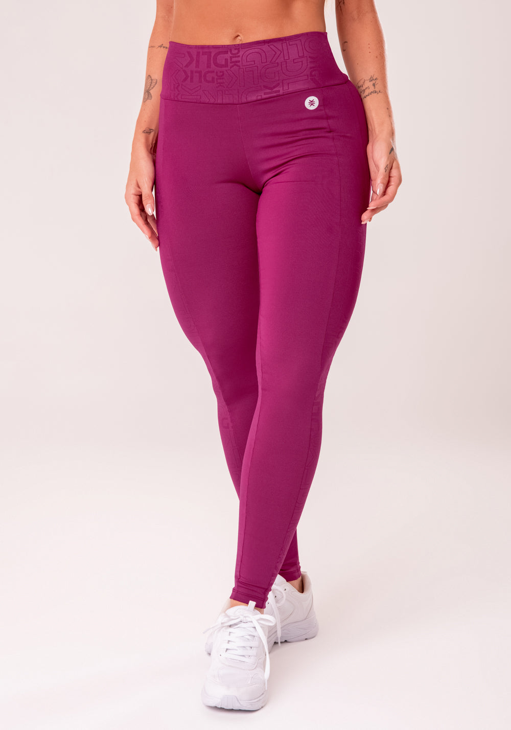 Legging Fitness Feminina Vinho Com Recortes Logomania Reflections Dlk