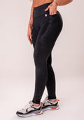 Legging Fitness Feminina Preto Com Bolsos Logomania Reflections Dlk