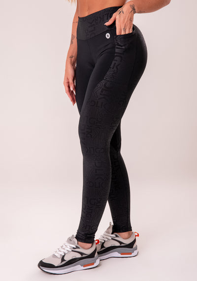 Legging Fitness Feminina Preto Com Bolsos Logomania Reflections Dlk