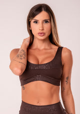 Top Fitness Feminino Marrom Com Recortes Logomania Reflections Dlk