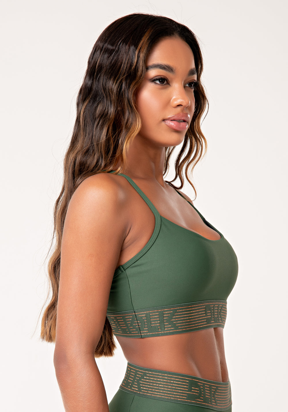 Top Fitness Feminino Verde Com Bojo E Elástico Lurex Lush Dlk