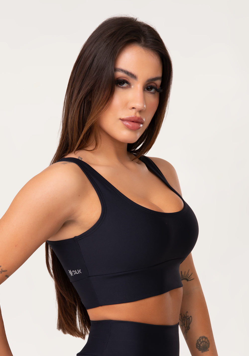 Top Fitness Feminino Preto Com Alça Larga Aura Dlk