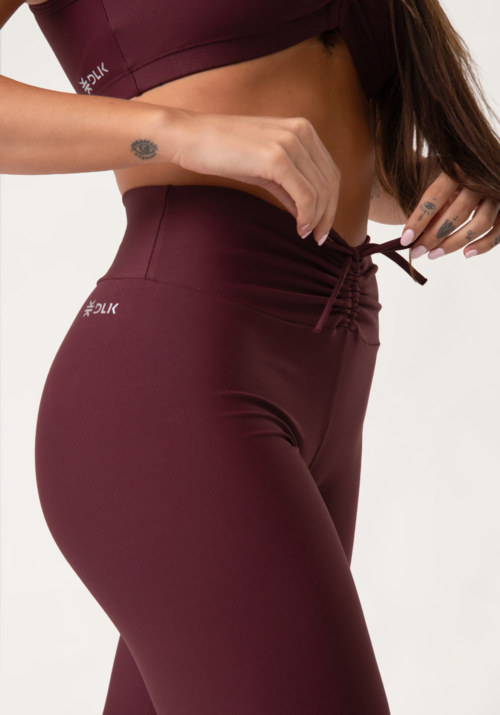 Legging Fitness Feminina Vinho Com Franzido E Amarração Aura Dlk