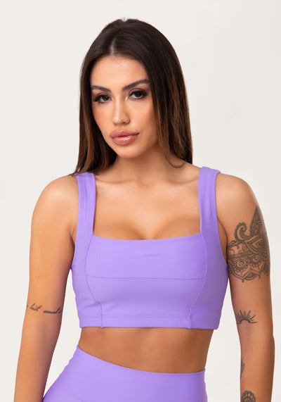 Top Fitness Feminino Lavanda Decote Reto Com Recortes Aura Dlk