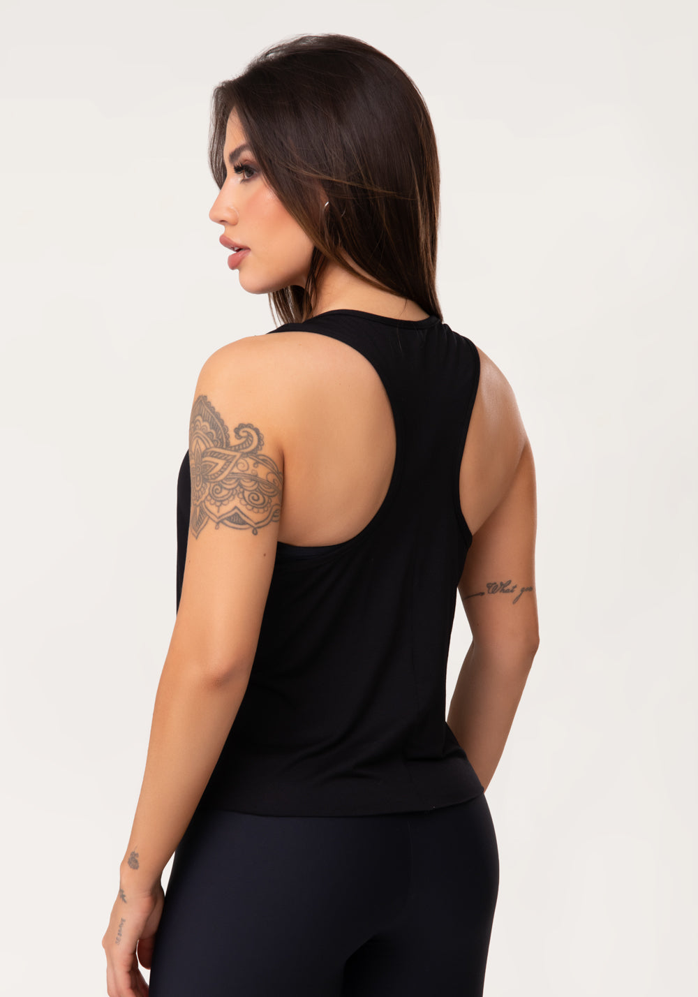 Cropped Feminino Preto Aura Dlk