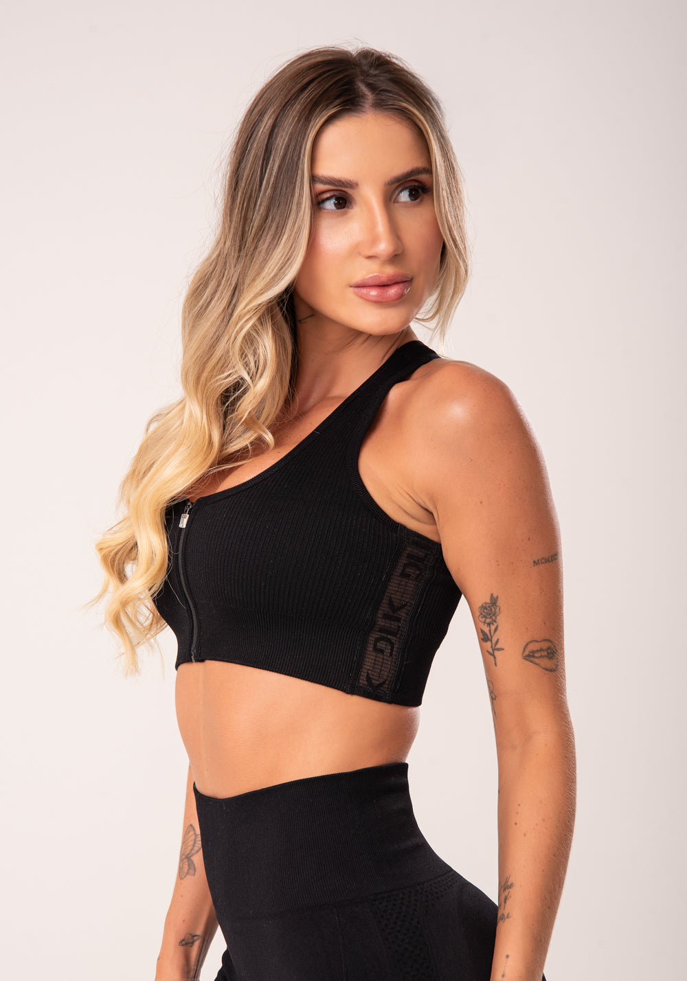 Top Fitness Feminino Nadador Com Bojo E Zíper Preto Seamless+ Dlk