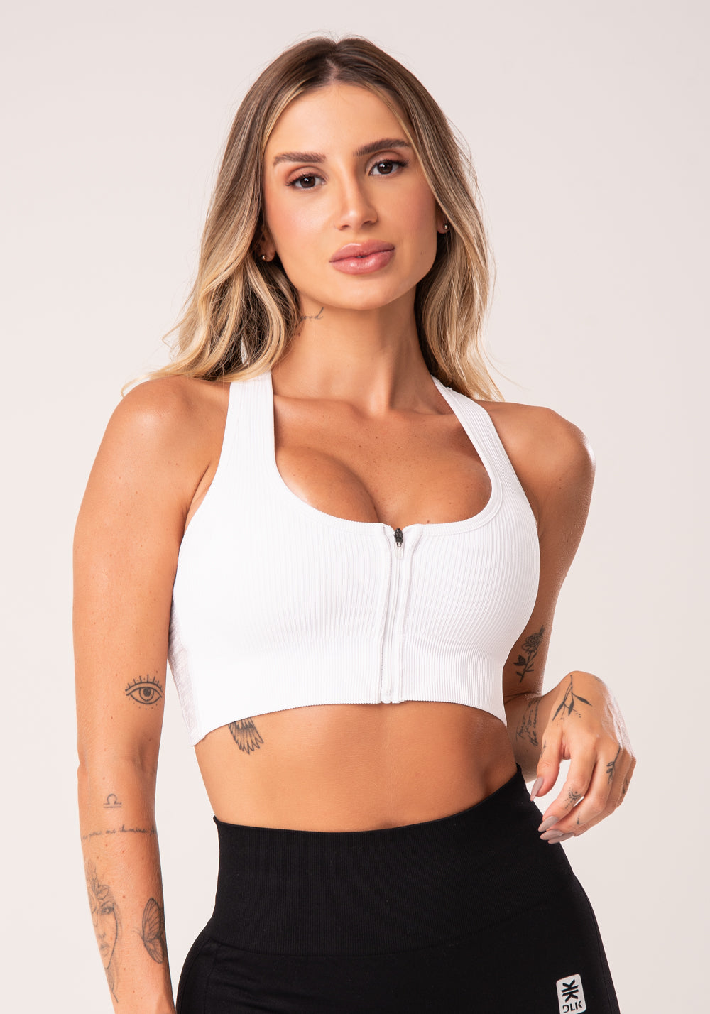 Top Fitness Feminino Nadador Com Bojo E Zíper Branco Seamless+ Dlk