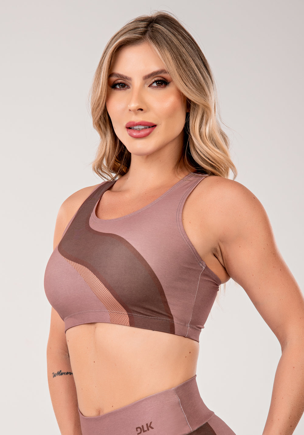 Top Fitness Feminino Nadador Estampado Belive Marrom Printed Mousse Dlk