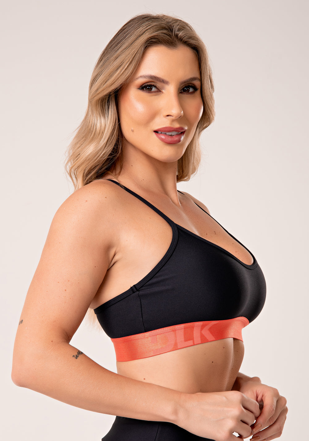Top Fitness Feminino Preto Com Elástico Coral Energy Dlk