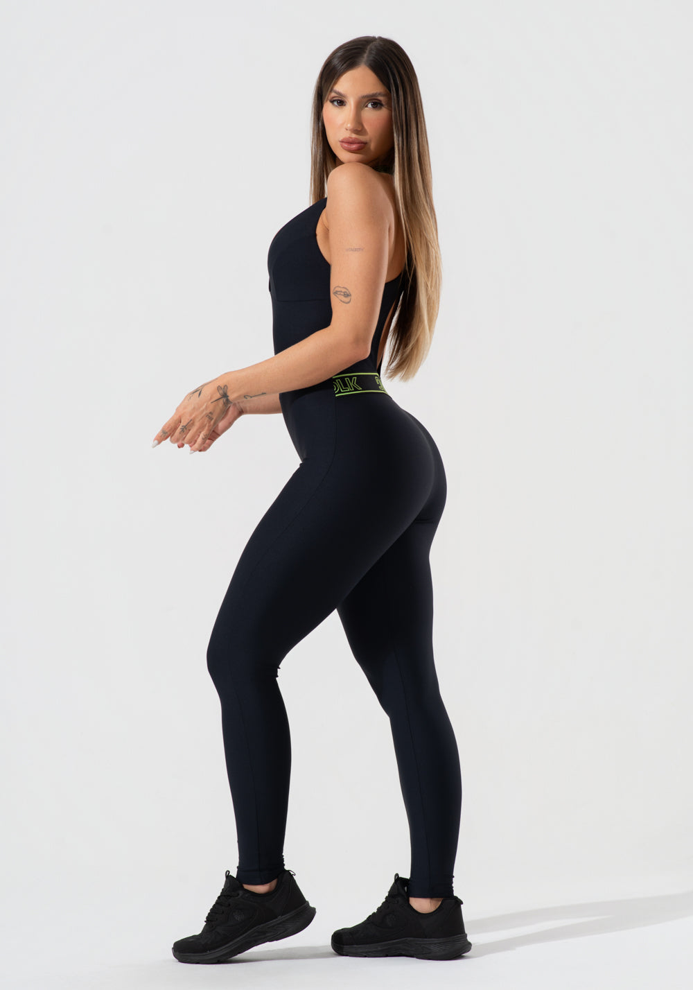 Macacão Feminino Fitness Com Decote E Elástico Activity Dlk Preto