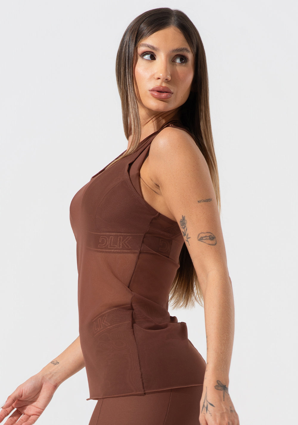 Camiseta Fitness Feminina De Tule Activity Dlk Marrom