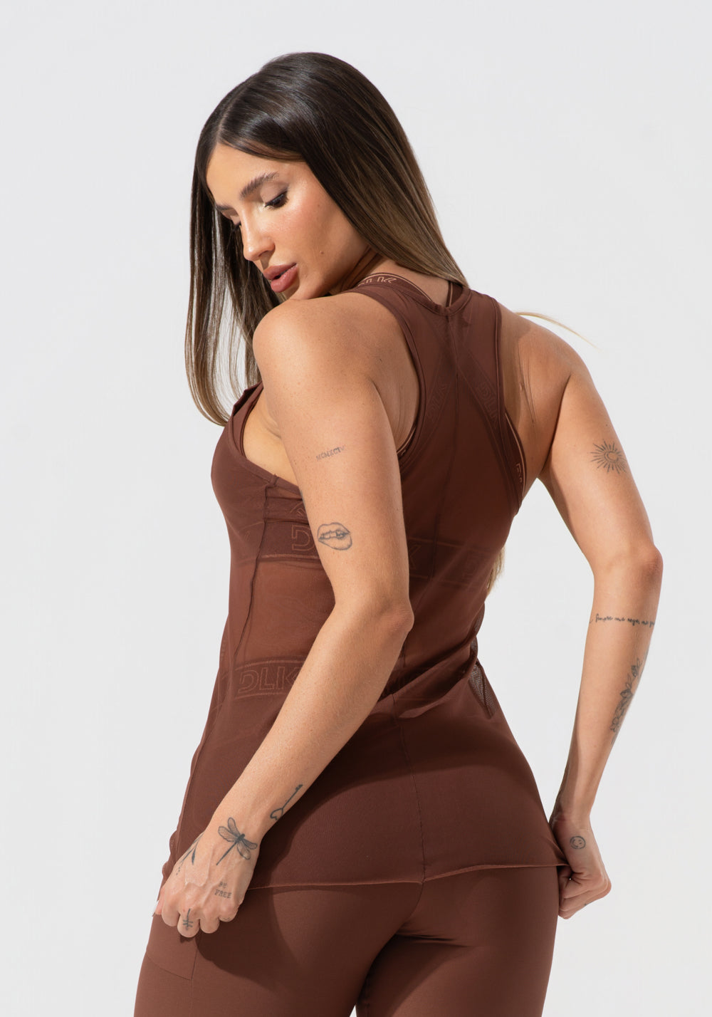 Camiseta Fitness Feminina De Tule Activity Dlk Marrom