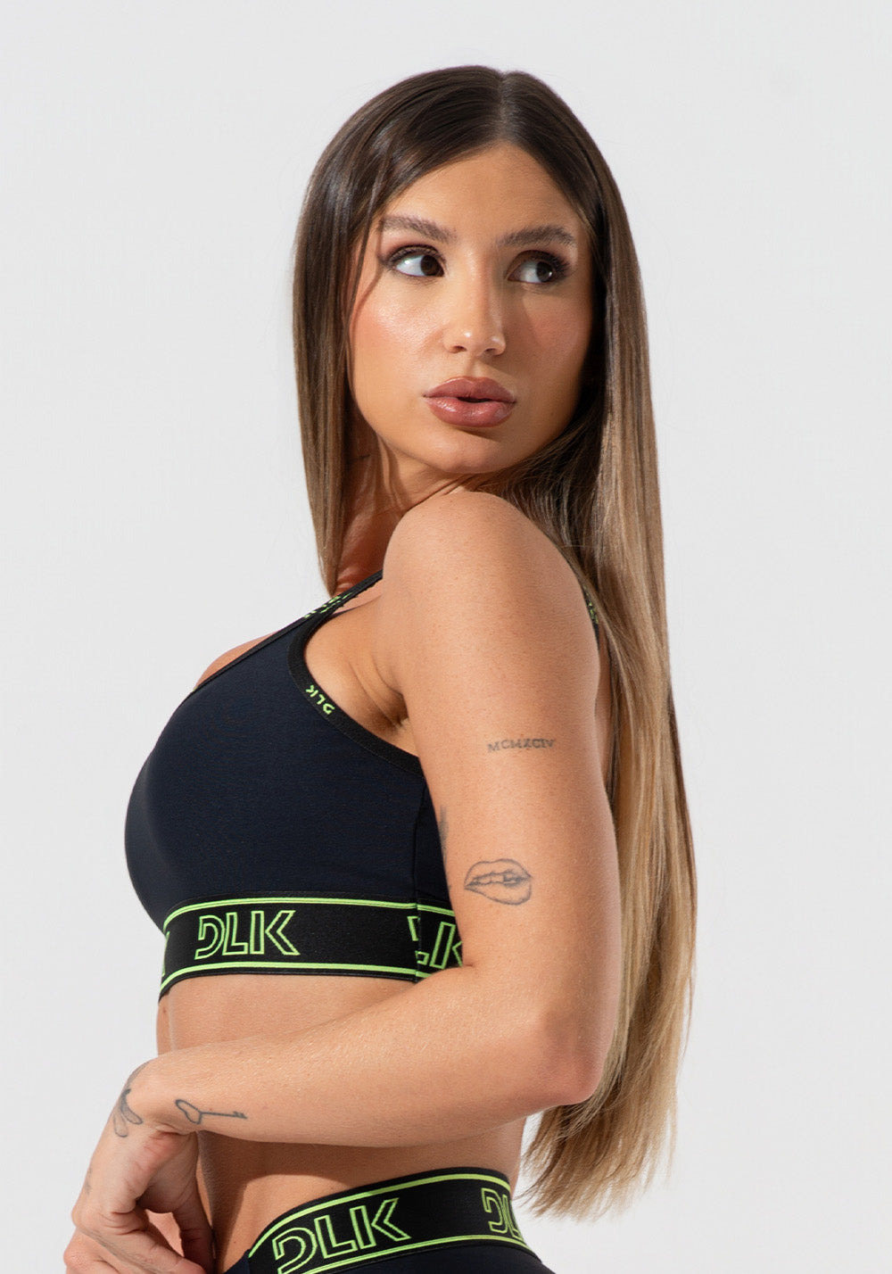 Top Fitness Feminino Com Bojo E Alças Duplas De Elástico Activity Dlk Preto