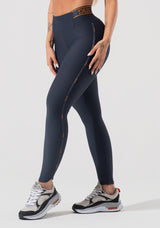Legging Fitness Feminina Com Elásticos No Cós E Na Lateral Activity Dlk Grafite