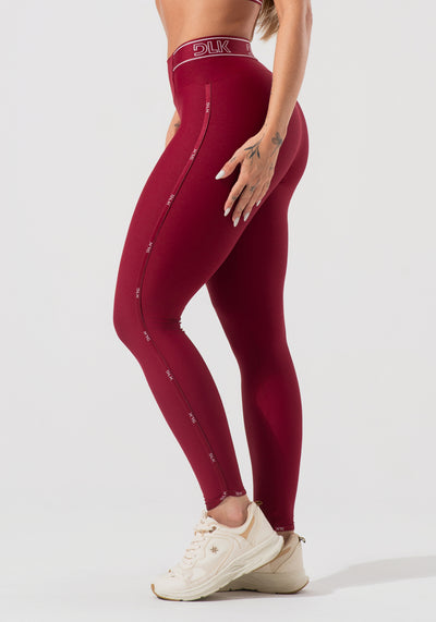 Legging Fitness Feminina Com Elásticos No Cós E Na Lateral Activity Dlk Vermelho Cereja