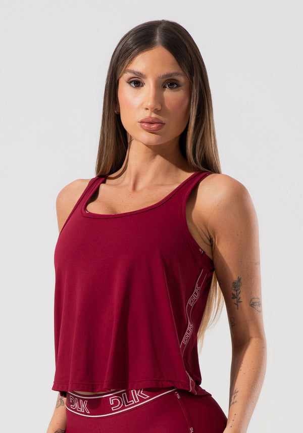 Cropped Regata Feminino Com Elástico Na Lateral Activity Dlk Vermelho Cereja