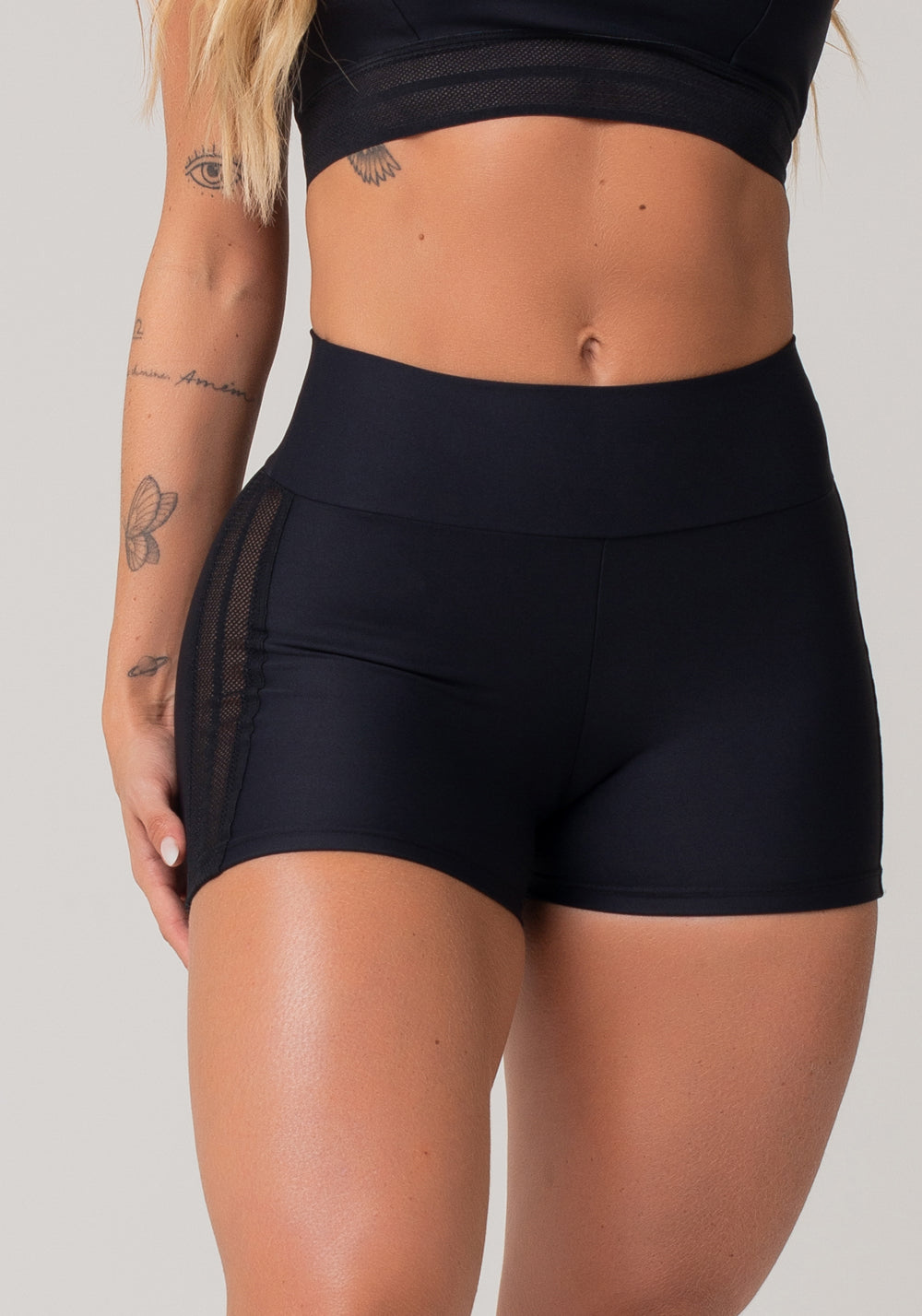 Short Fitness Feminino Preto Com Elástico Lateral Furadinho Nation Dlk